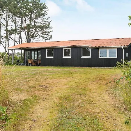 6 Person Holiday In Ferienhaus Ebeltoft