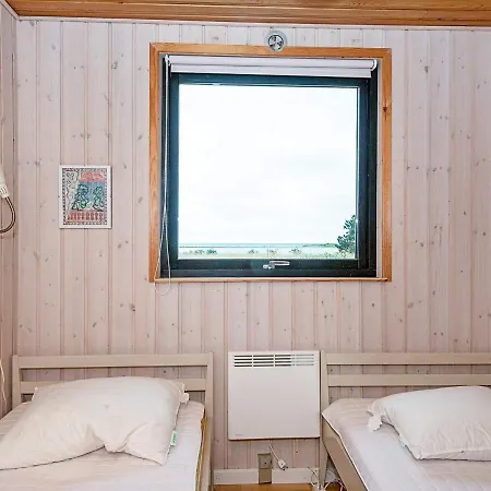 6 Person Holiday In Ferienhaus Ebeltoft